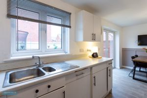 Kitchen/Diner- click for photo gallery